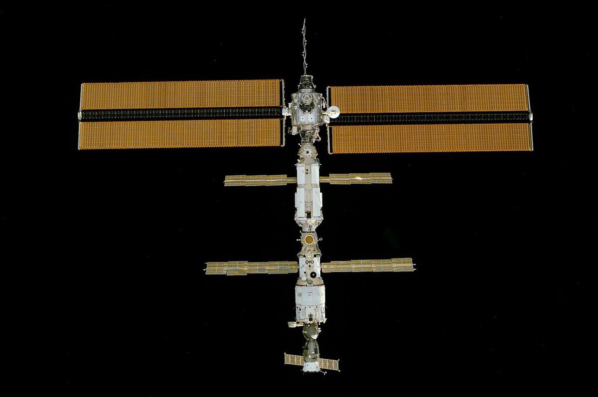 International Space Station on 9 December 2000.
